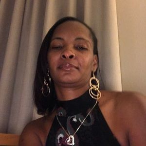 Meet your Posher, Athena